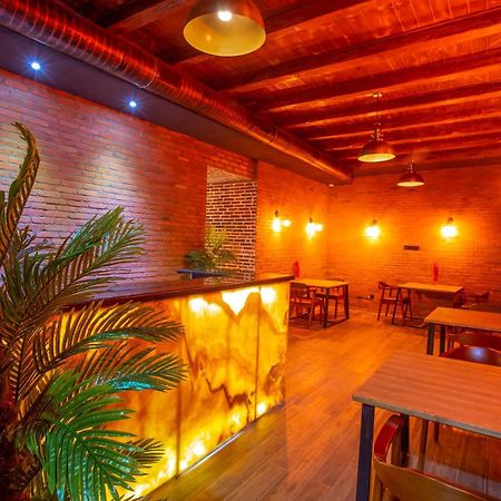 Royal Inn Tbiliszi Kültér fotó