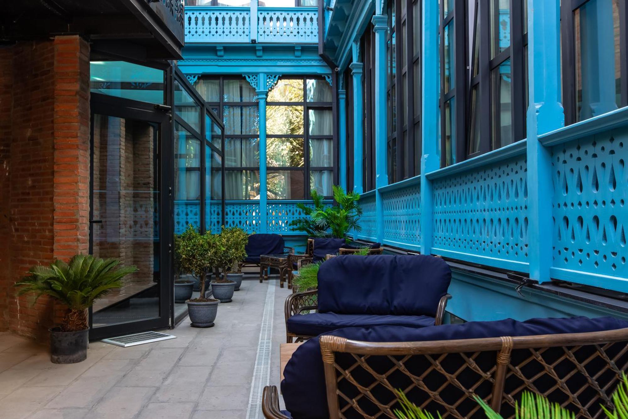 Royal Inn Tbiliszi Kültér fotó