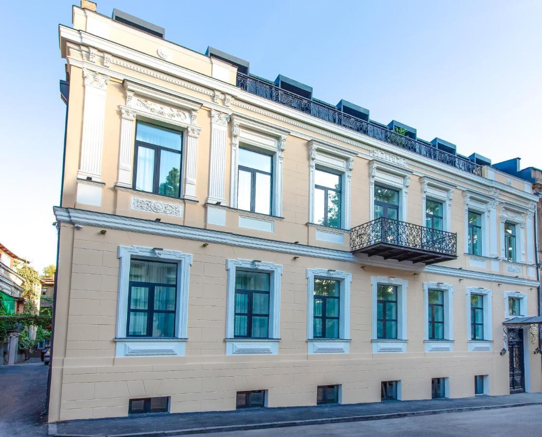 Royal Inn Tbiliszi Kültér fotó