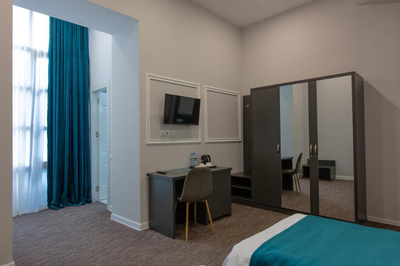 Royal Inn Tbiliszi Kültér fotó